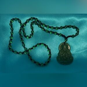 Emerald Beaded Necklace with Intricate Pendant